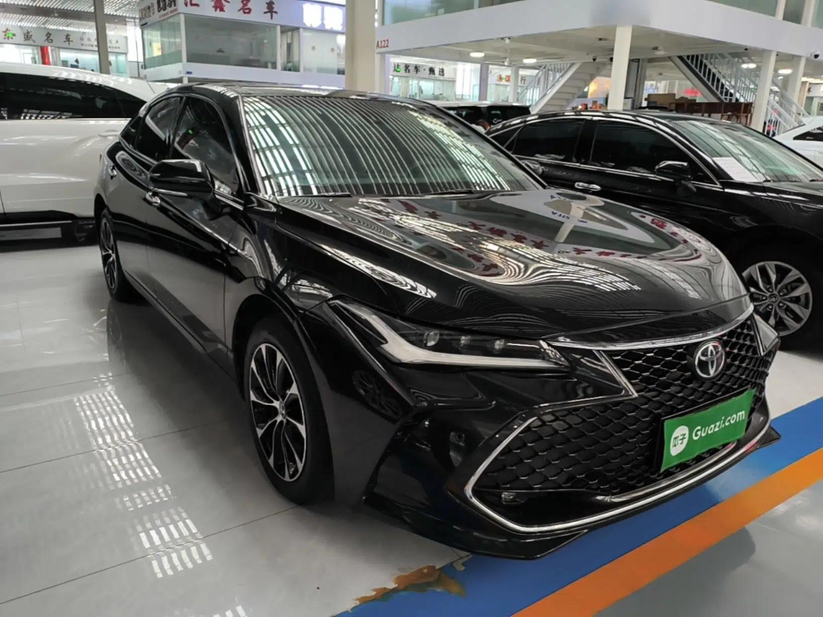Toyota Avalon 2022 2.5L Luxury Edition — миниатюра 12