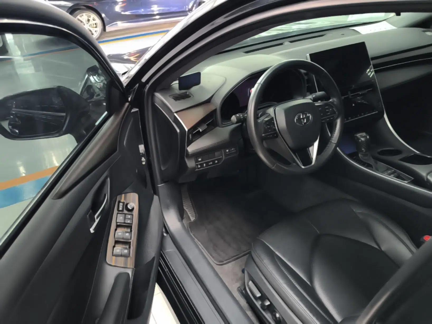 Toyota Avalon 2022 2.5L Luxury Edition — миниатюра 23