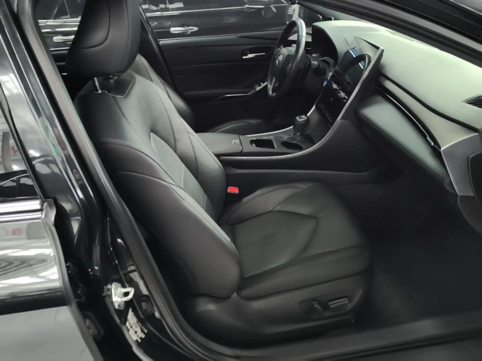 Toyota Avalon 2022 2.5L Luxury Edition — миниатюра 24