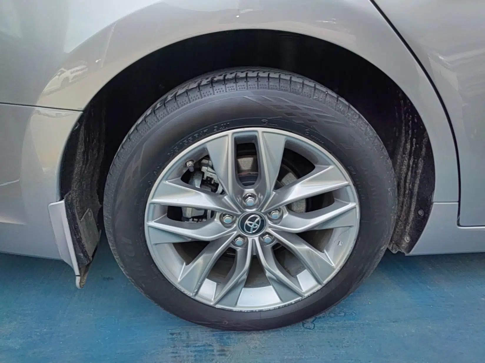 Toyota Avalon 2021 2.5L Luxury Edition — миниатюра 11