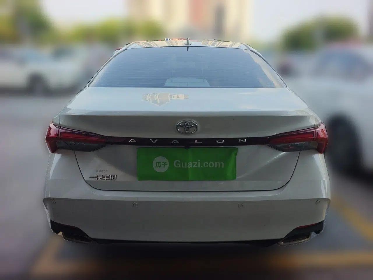 Toyota Avalon 2022 2.0L Ambition Edition — миниатюра 5