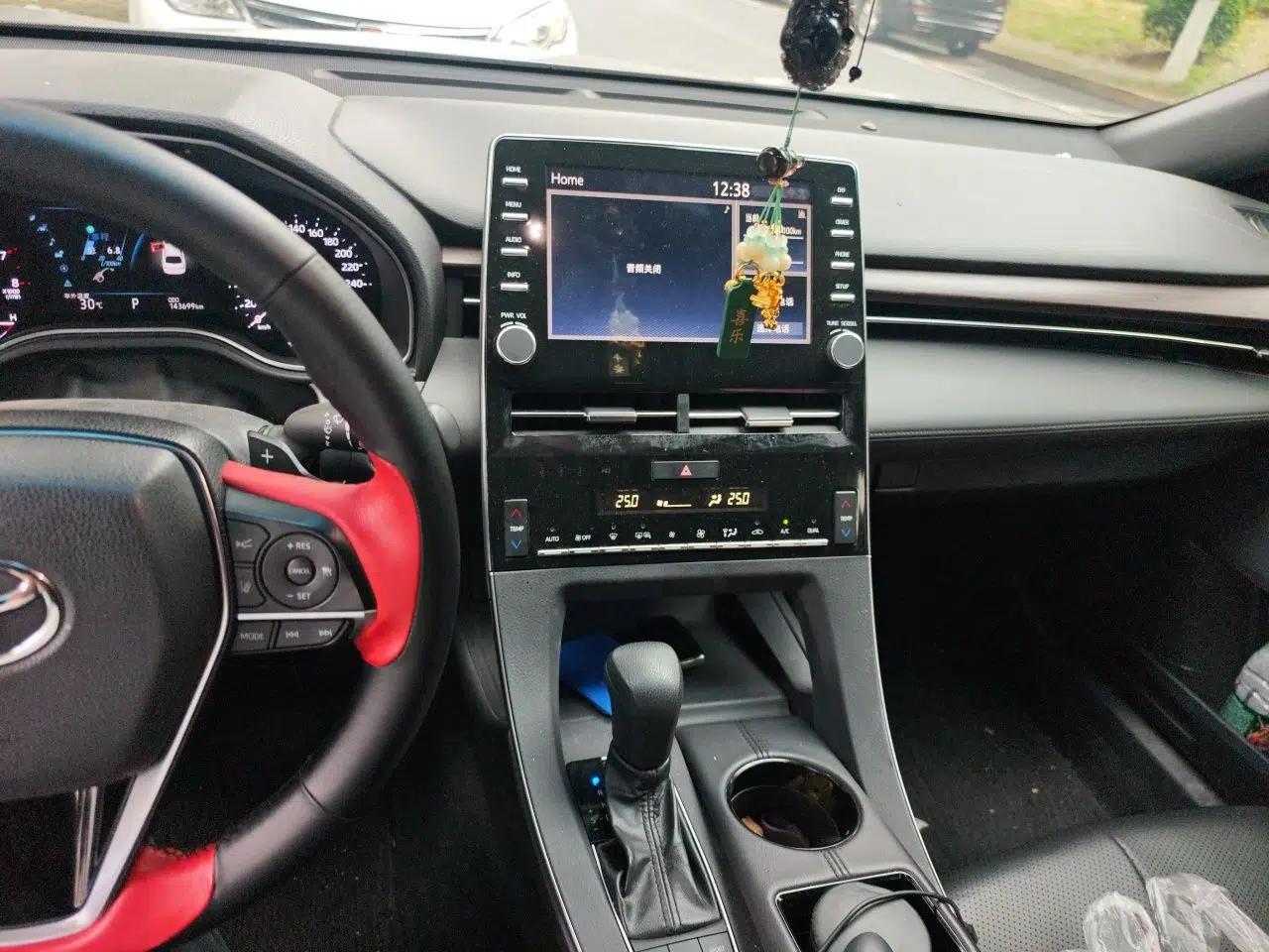 Toyota Avalon 2019 2.5L Ambition Version China V Standard — миниатюра 13