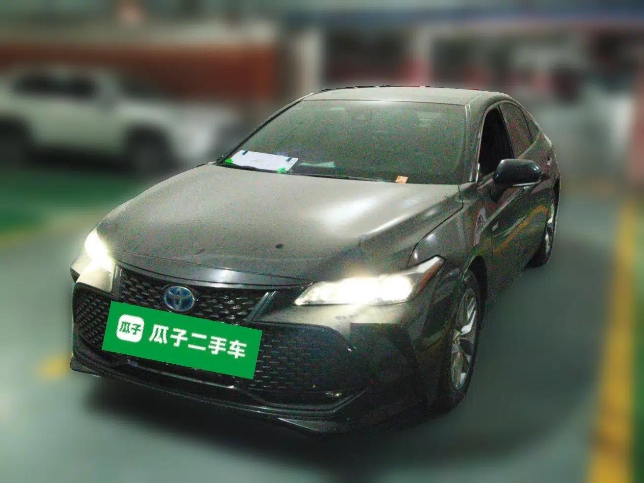 Toyota Avalon 2019 Dual-Engine 2.5L Luxury Edition China VI Standard — миниатюра 1
