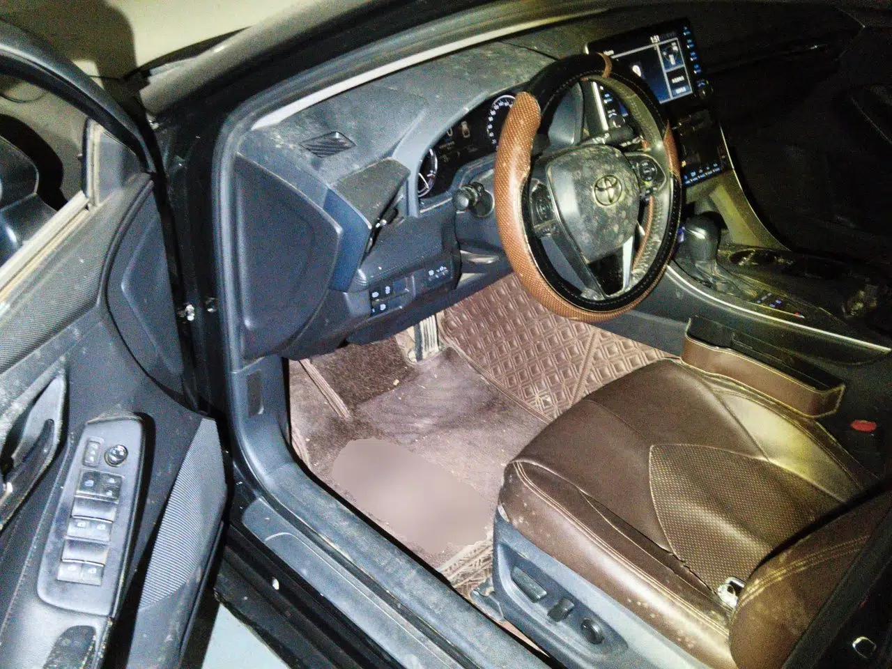 Toyota Avalon 2019 Dual-Engine 2.5L Luxury Edition China VI Standard — миниатюра 16