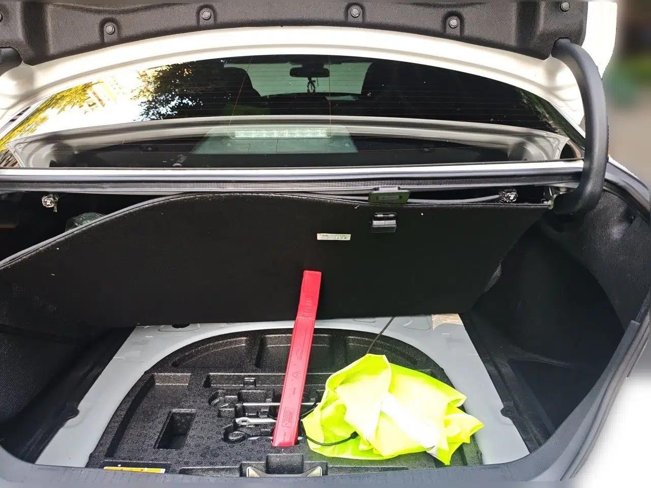 Toyota Avalon 2022 Dual-Engine 2.5L Luxury Edition — миниатюра 19