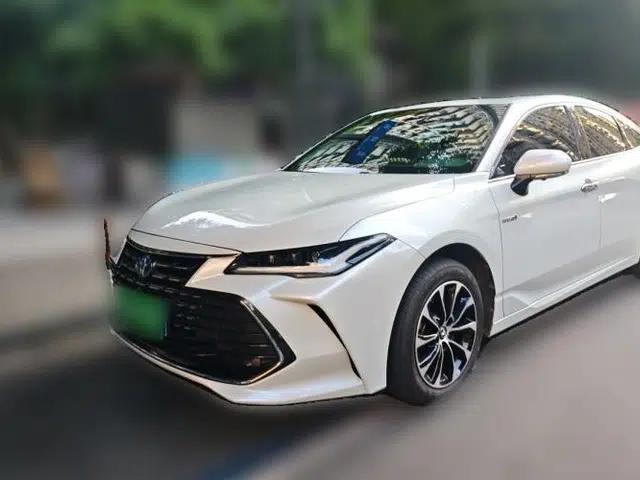 Toyota Avalon 2022 Dual-Engine 2.5L Luxury Edition