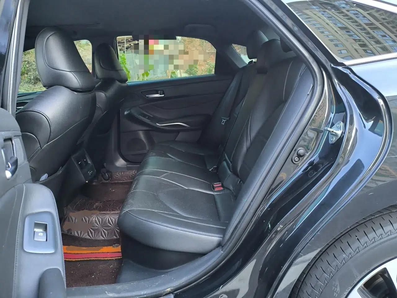 Toyota Avalon 2022 Dual-Engine 2.5L Luxury Edition — миниатюра 17