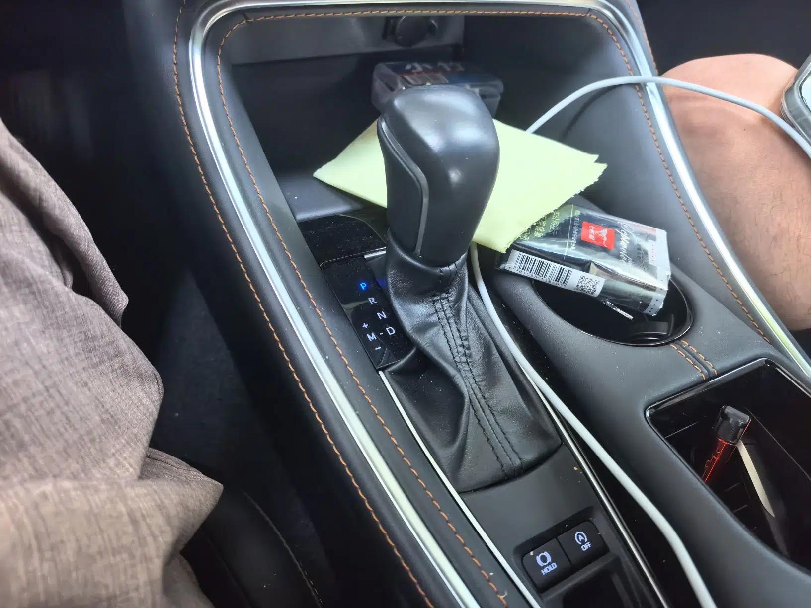 Toyota Avalon 2024 2.0L Premium Edition — миниатюра 14