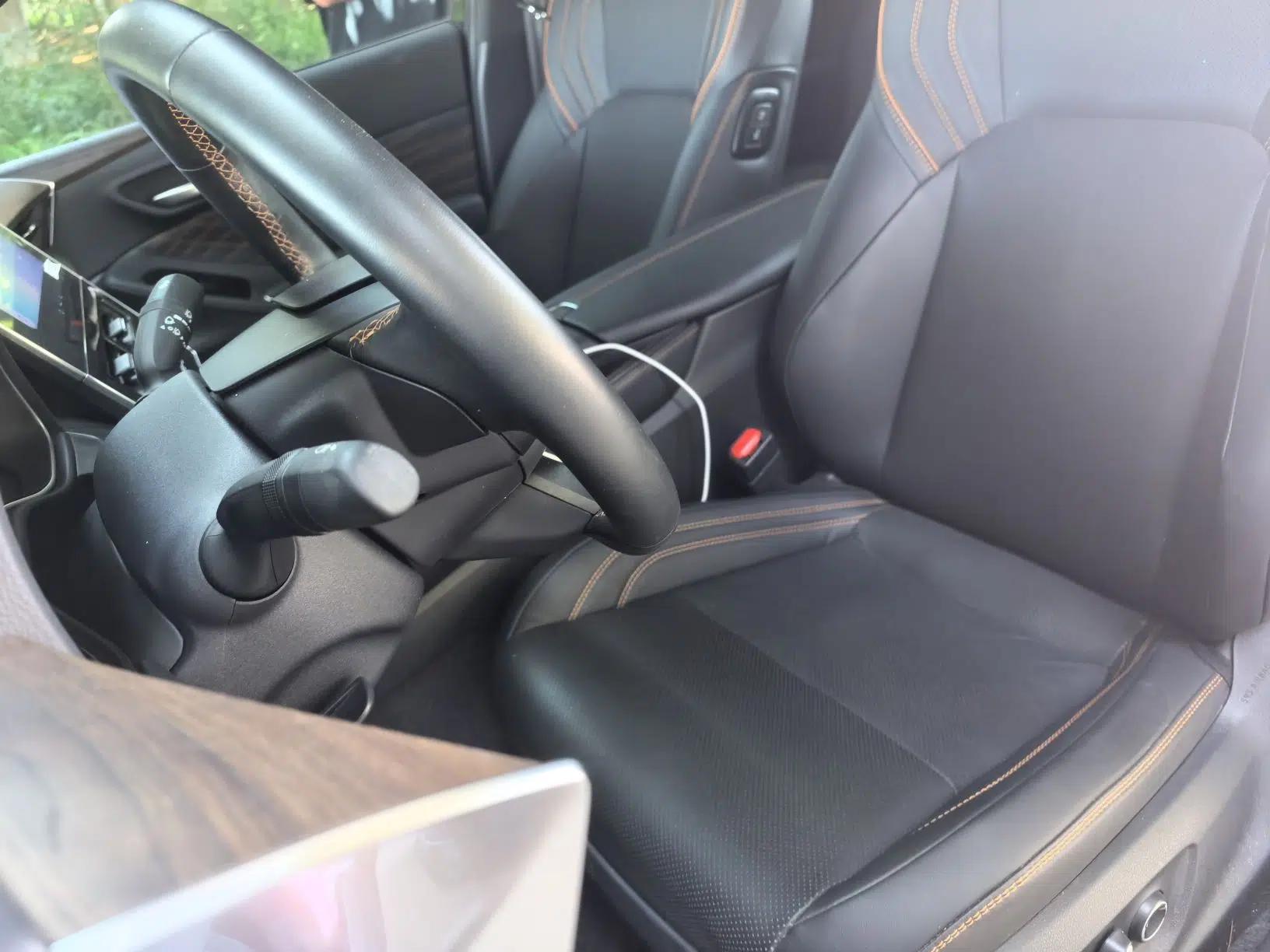 Toyota Avalon 2024 2.0L Premium Edition — миниатюра 15