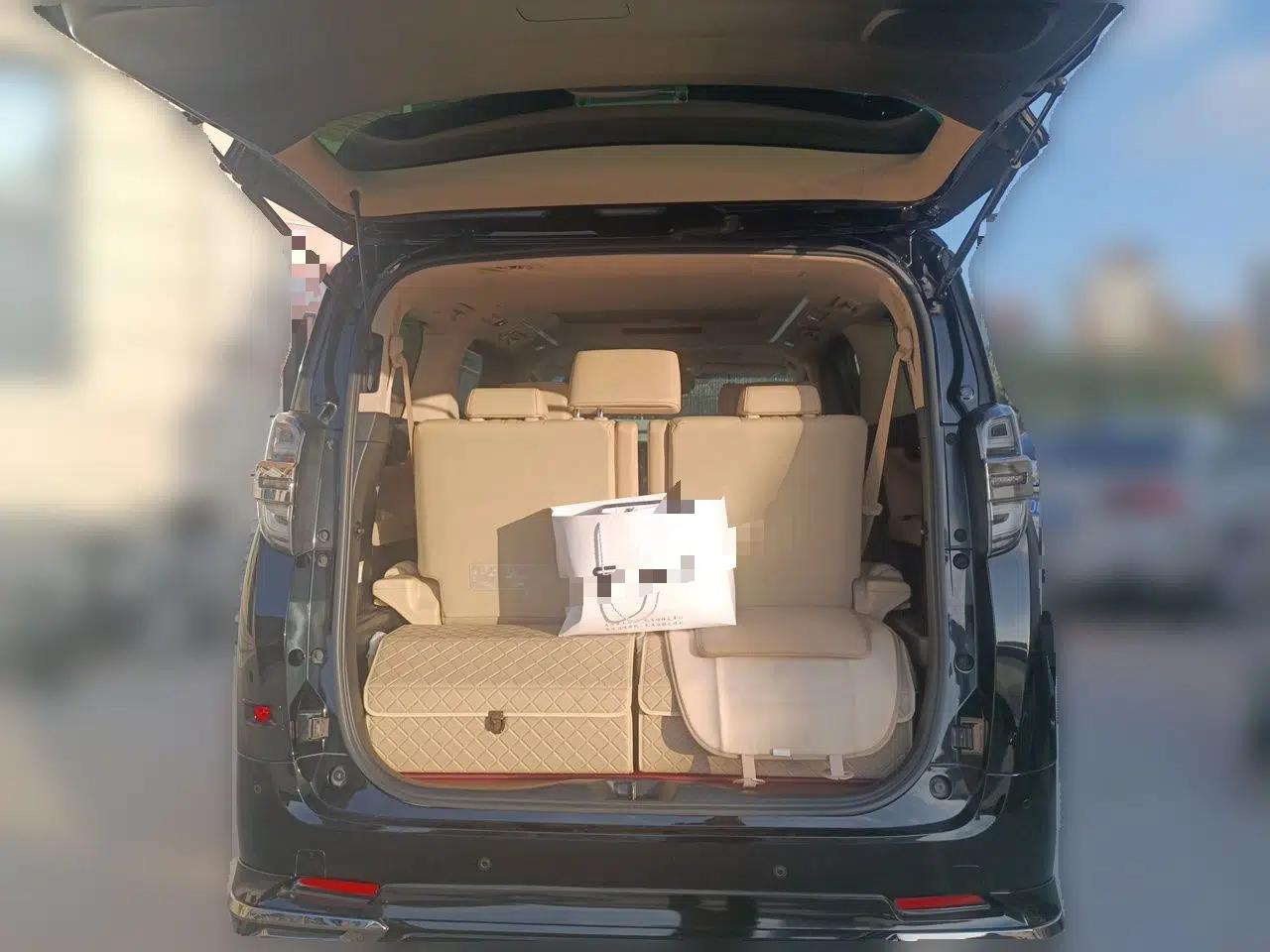 Toyota Vellfire 2021 Crown Dual-Engine 2.5L HV Prestige Edition — миниатюра 19
