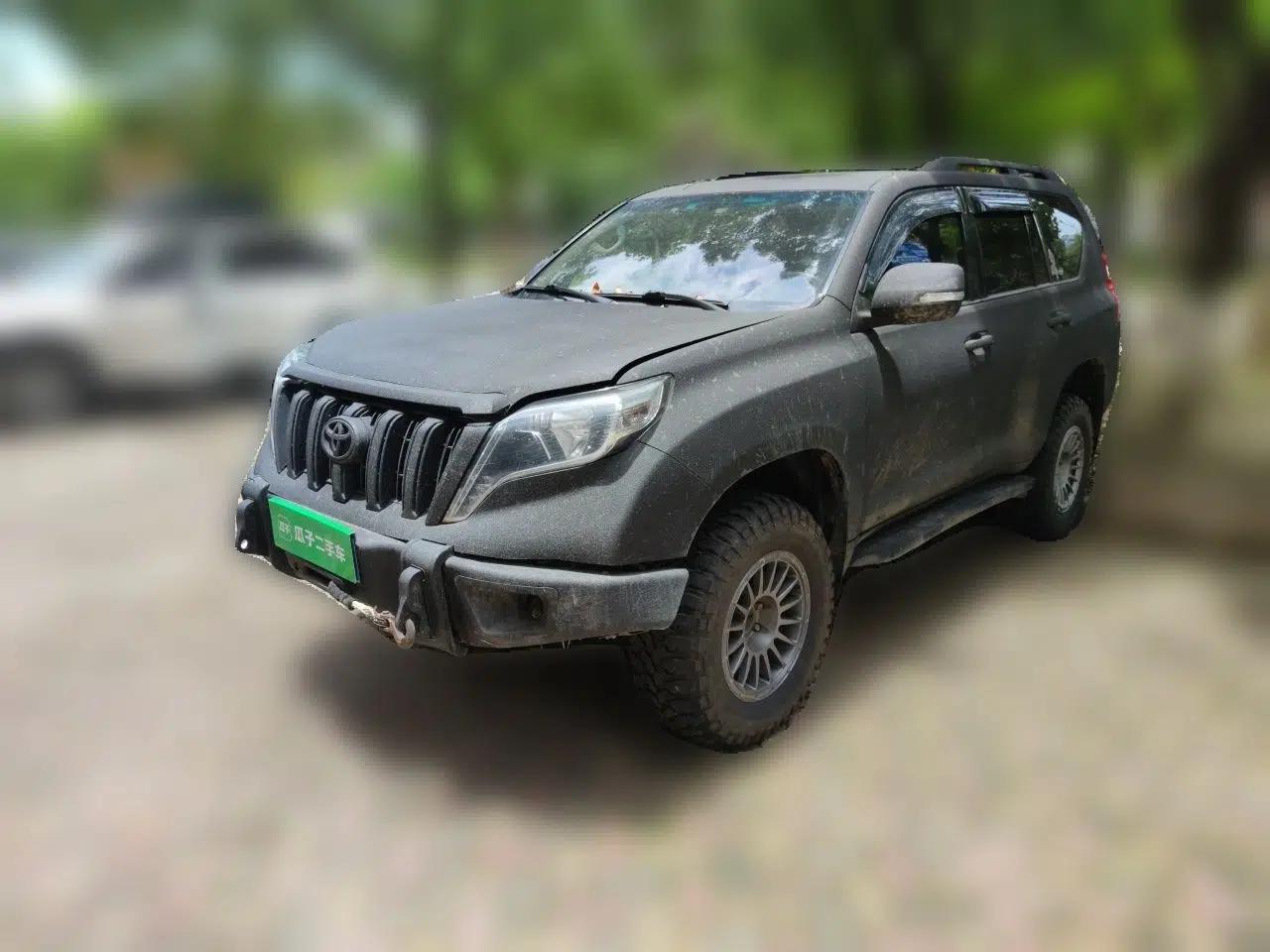 Toyota Prado 2010 Prado 4.0L automatic gasoline 7-seater — миниатюра 1