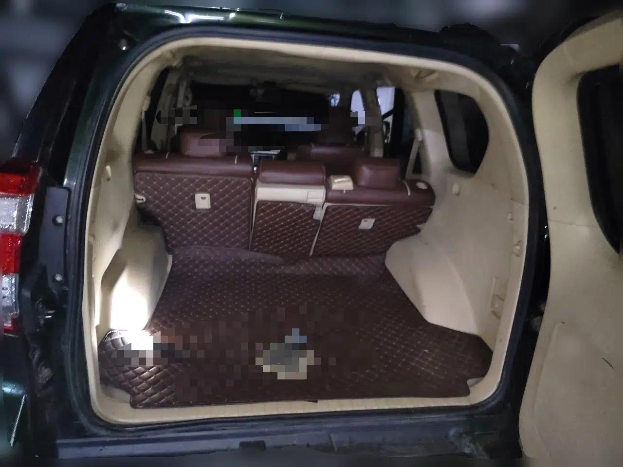 Toyota Prado 2014 2.7L Automatic Standard Edition — миниатюра 19