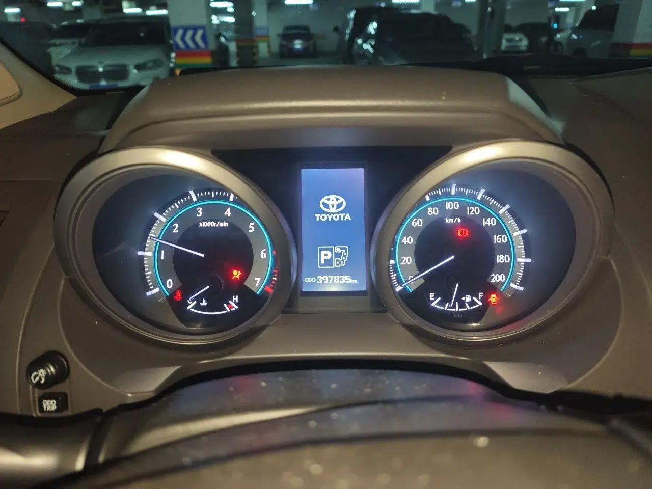 Toyota Prado 2010 4.0L Automatic TX-L — миниатюра 11