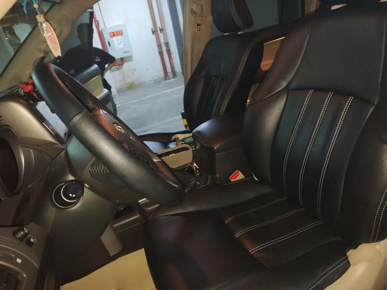 Toyota Prado 2010 4.0L Automatic TX-L — миниатюра 15