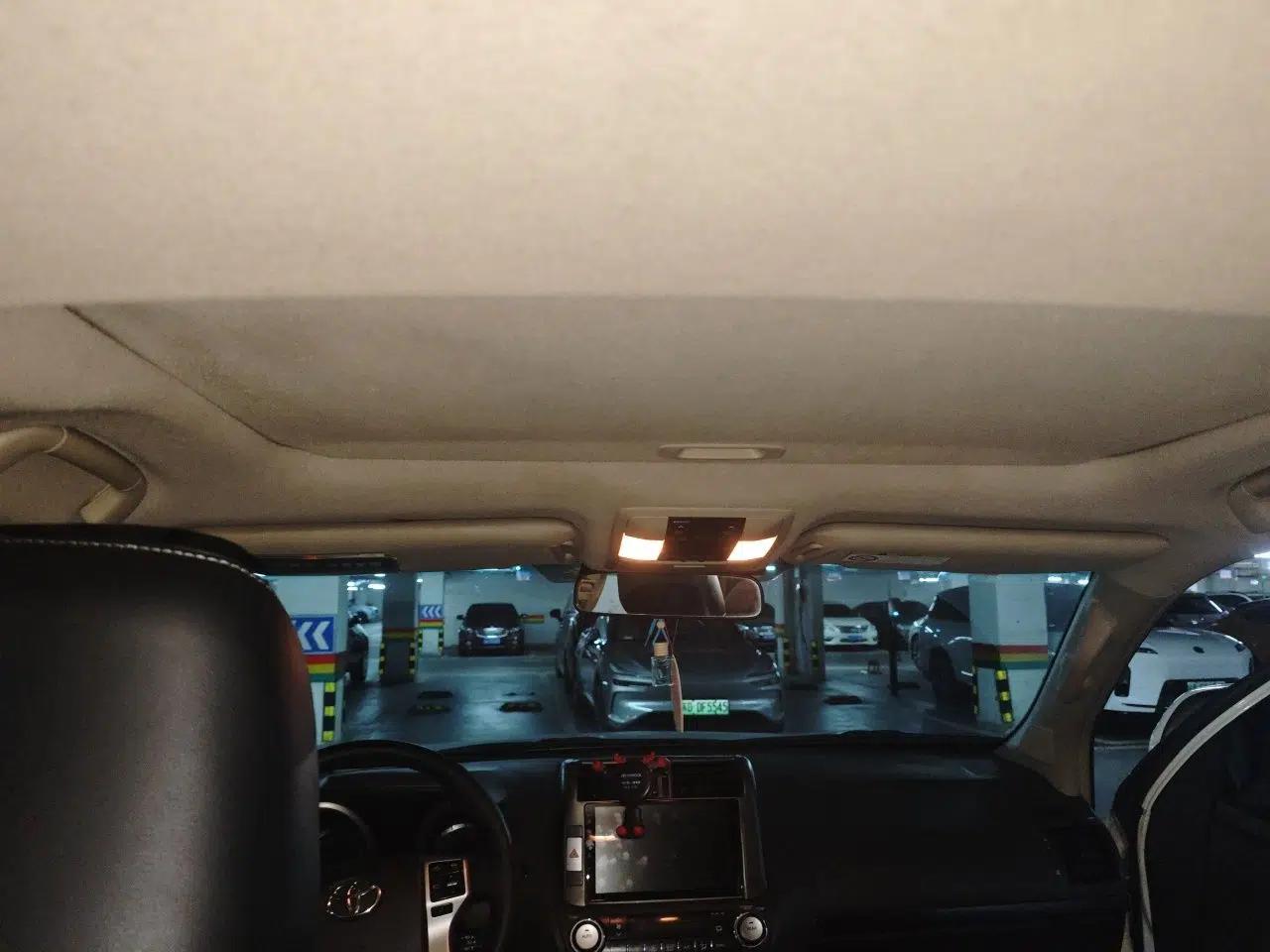 Toyota Prado 2010 4.0L Automatic TX-L — миниатюра 18