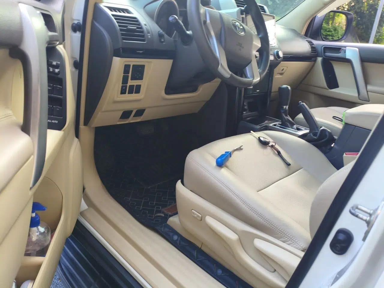 Toyota Prado Toyota Prado 2016, 2.7L automatic, 7-seater, gasoline (parallel import) — миниатюра 16