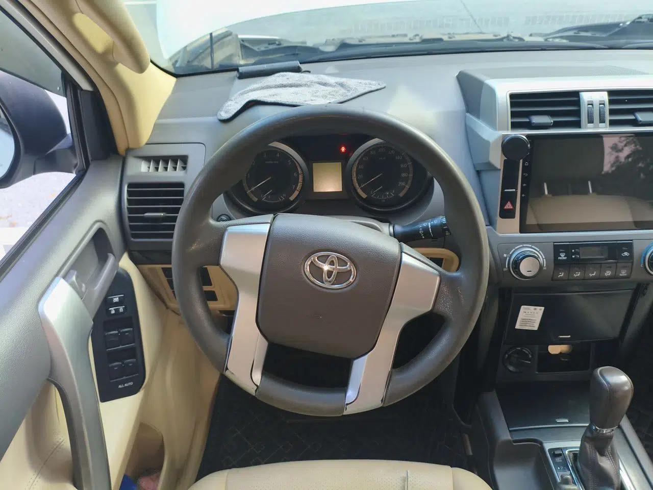 Toyota Prado Toyota Prado 2016, 2.7L automatic, 7-seater, gasoline (parallel import) — миниатюра 10