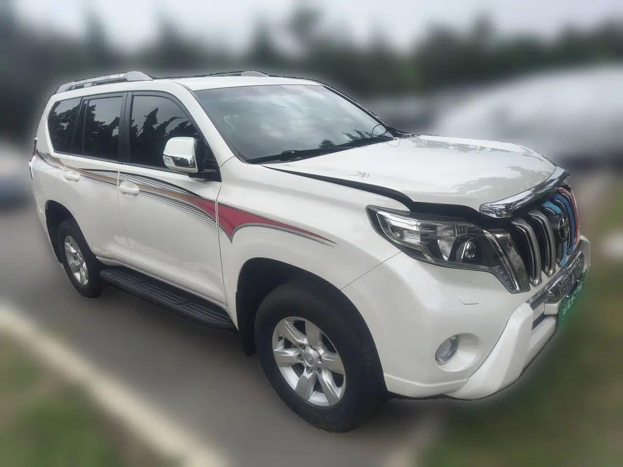 Toyota Prado 2015 Prado 2.7L automatic 7-seater — миниатюра 3