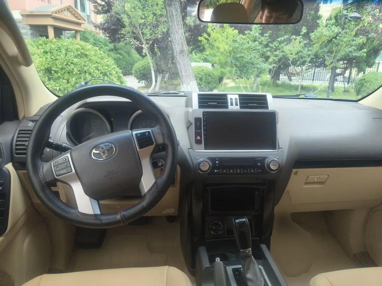 Toyota Prado 2015 Prado 2.7L automatic 7-seater — миниатюра 9