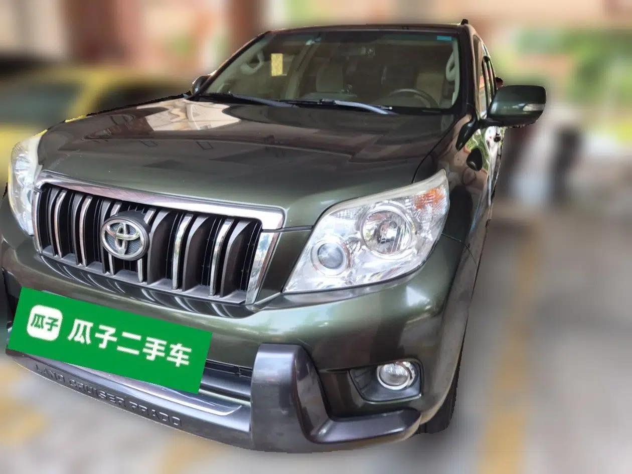 Toyota Prado 2010 2.7L Automatic Standard Edition — миниатюра 1