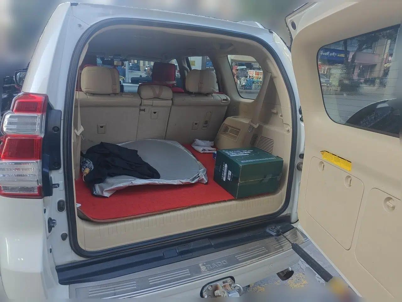 Toyota Prado 2014 model, 2.7L, automatic, 7 seats, parallel import — миниатюра 19