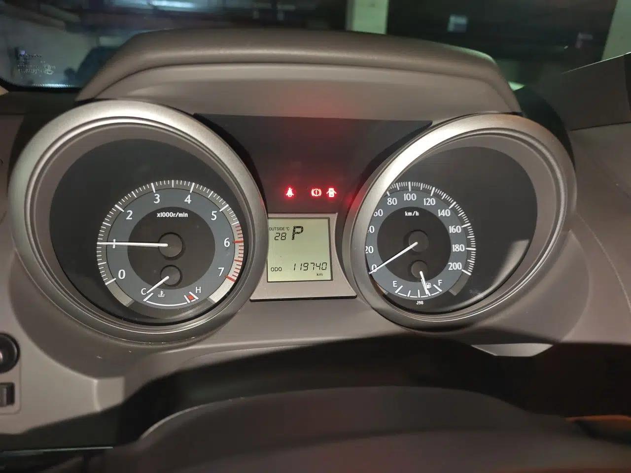 Toyota Prado 2013 Prado 2.7, 7-seater (Middle East specification) — миниатюра 11