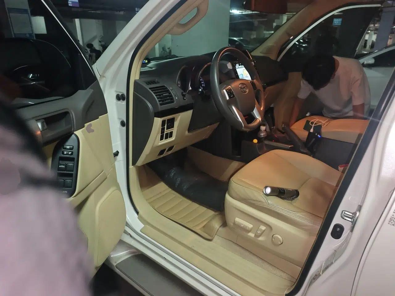 Toyota Prado 2013 Prado 2.7, 7-seater (Middle East specification) — миниатюра 16