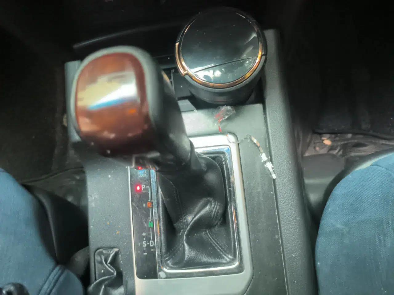 Toyota Prado 2016 3.5L Automatic TX-L — миниатюра 14