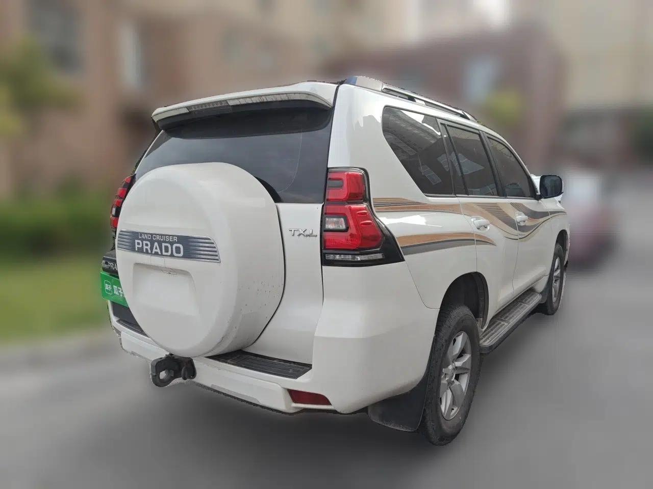 Toyota Prado 2018 Model, 2.7L, U.S.-spec, 7-Seater — миниатюра 6