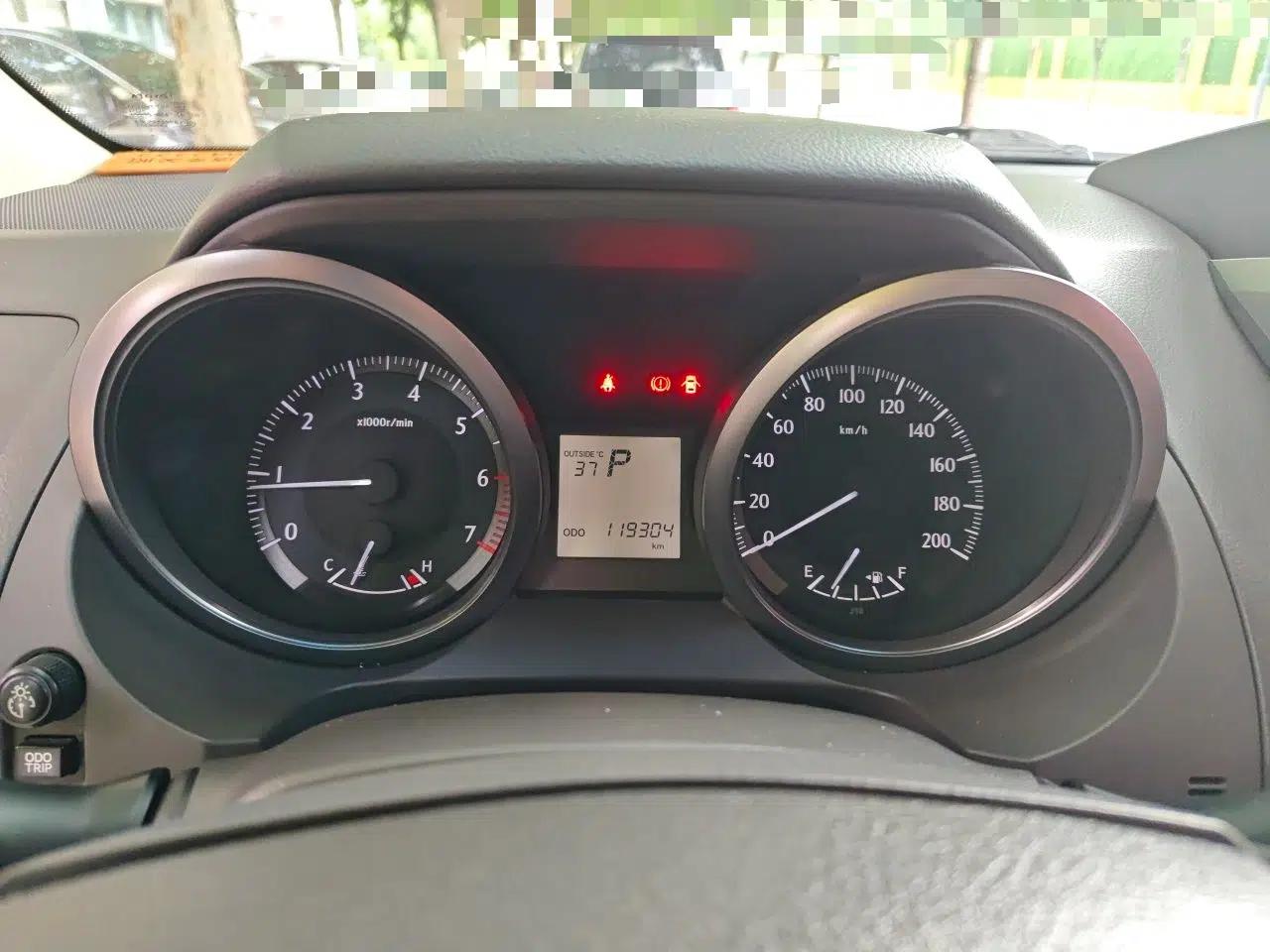 Toyota Prado 2017 2.7 Automatic 7-Seater Parallel Import — миниатюра 11
