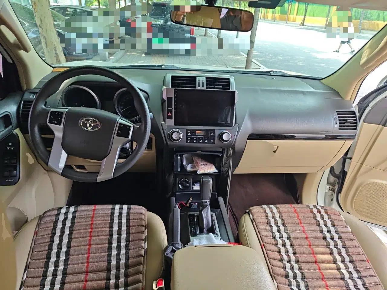 Toyota Prado 2017 2.7 Automatic 7-Seater Parallel Import — миниатюра 9