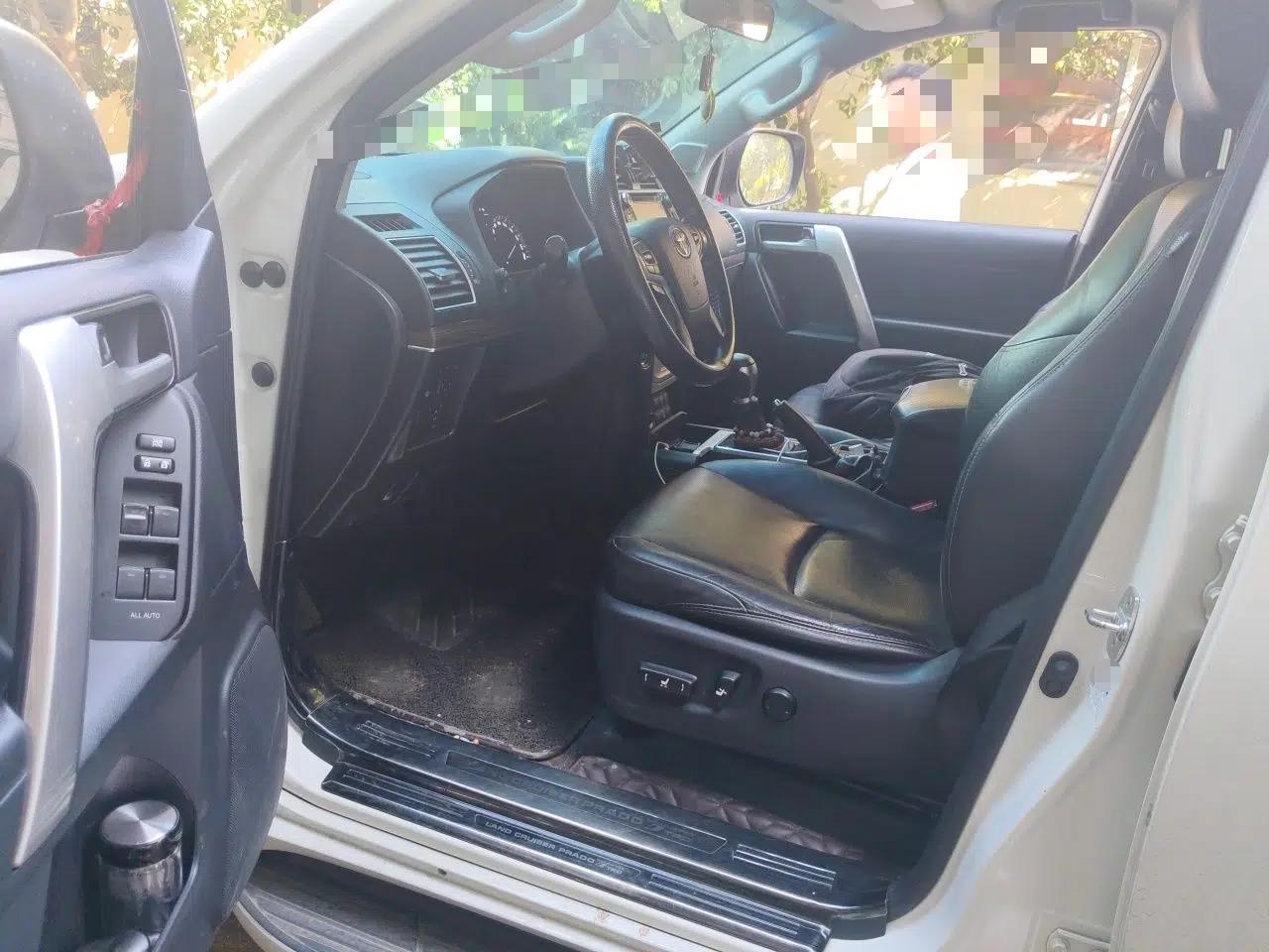 Toyota Prado 2018 3.5L Automatic TX-L NAVI with Rear-Mounted Spare Tire — миниатюра 16