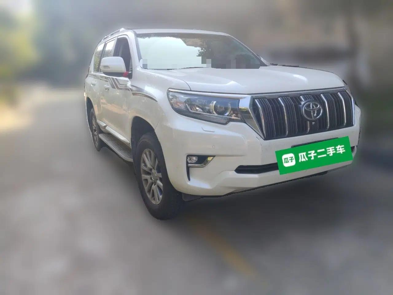 Toyota Prado 2018 3.5L Automatic TX-L NAVI with Rear-Mounted Spare Tire — миниатюра 3
