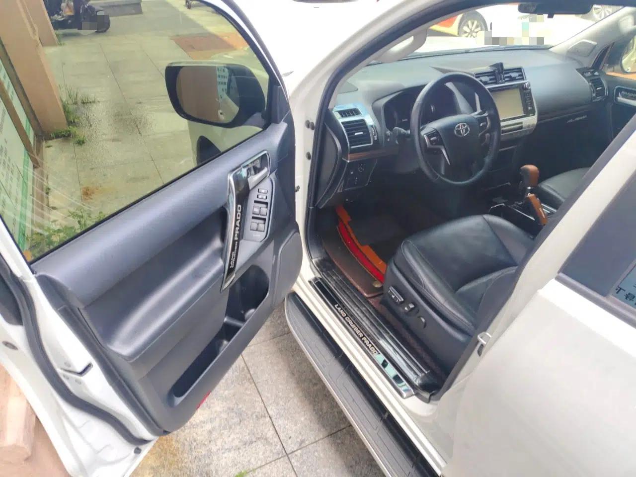 Toyota Prado 2018 3.5L Automatic TX-L NAVI with Rear-Mounted Spare Tire — миниатюра 16