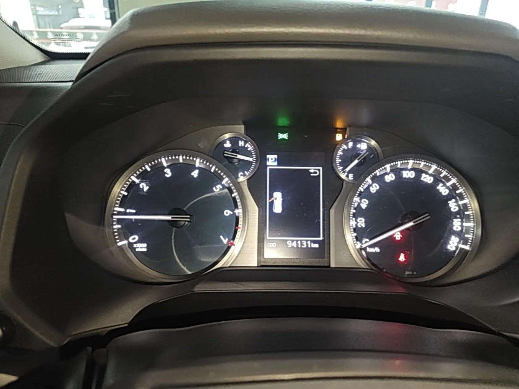 Toyota Prado 2018 3.5L Automatic TX-L with Rear-Mounted Spare Tire — миниатюра 14