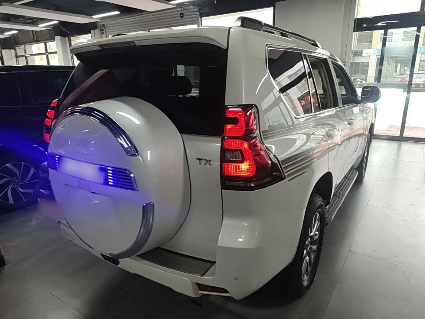 Toyota Prado 2018 3.5L Automatic TX-L with Rear-Mounted Spare Tire — миниатюра 6