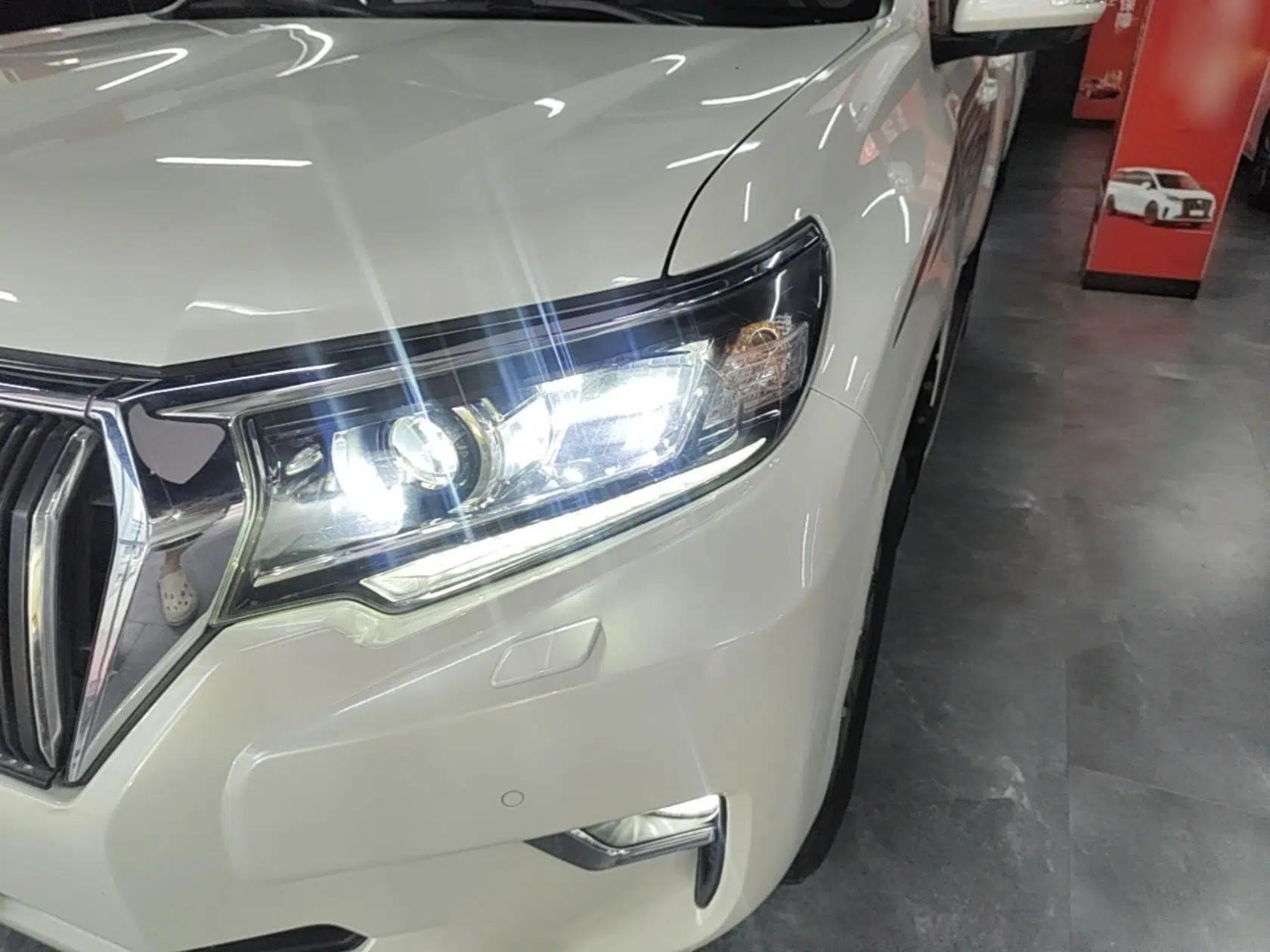 Toyota Prado 2018 3.5L Automatic TX-L with Rear-Mounted Spare Tire — миниатюра 8