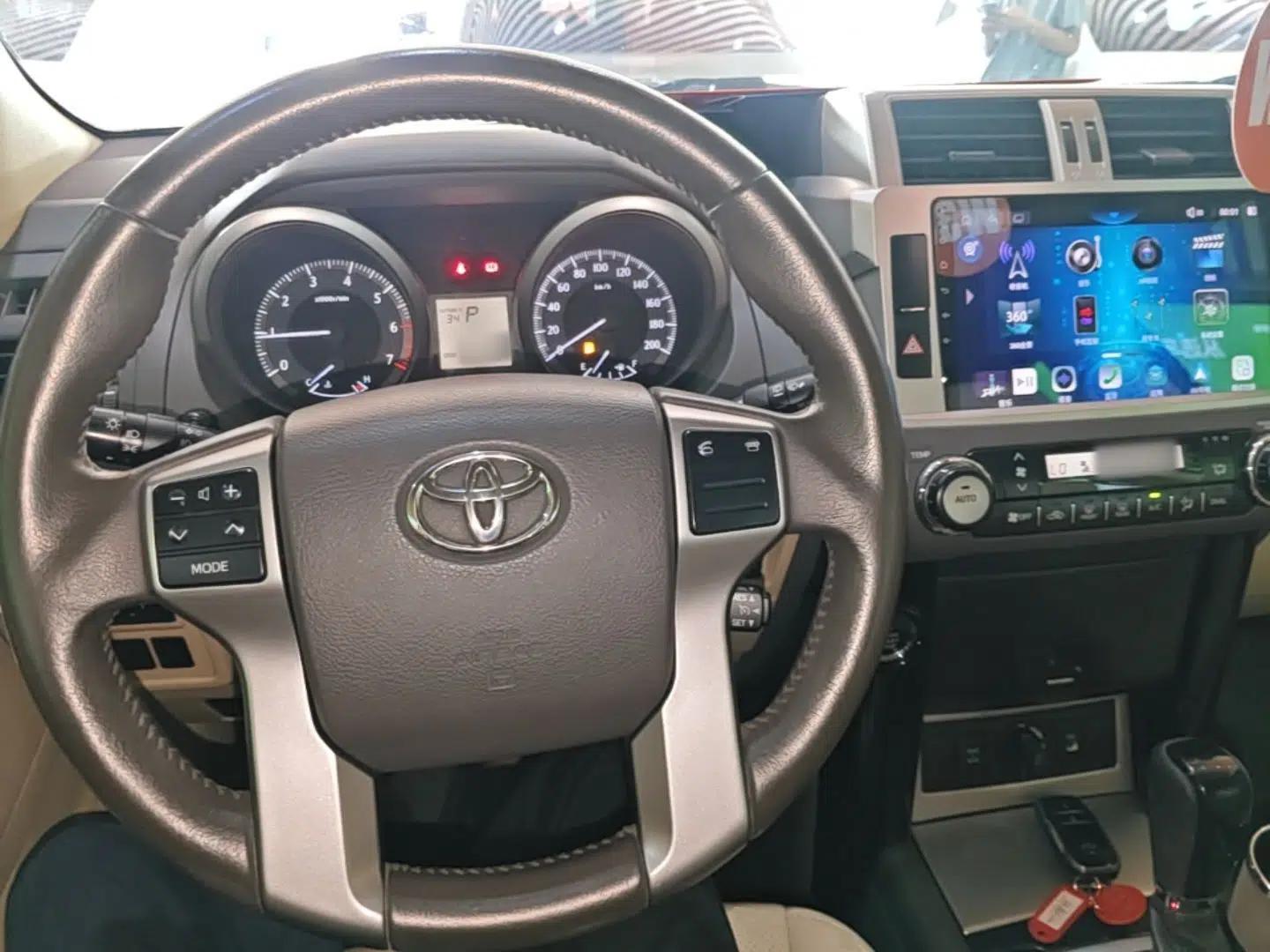 Toyota Prado 2014 4.0L Middle East Version — миниатюра 12