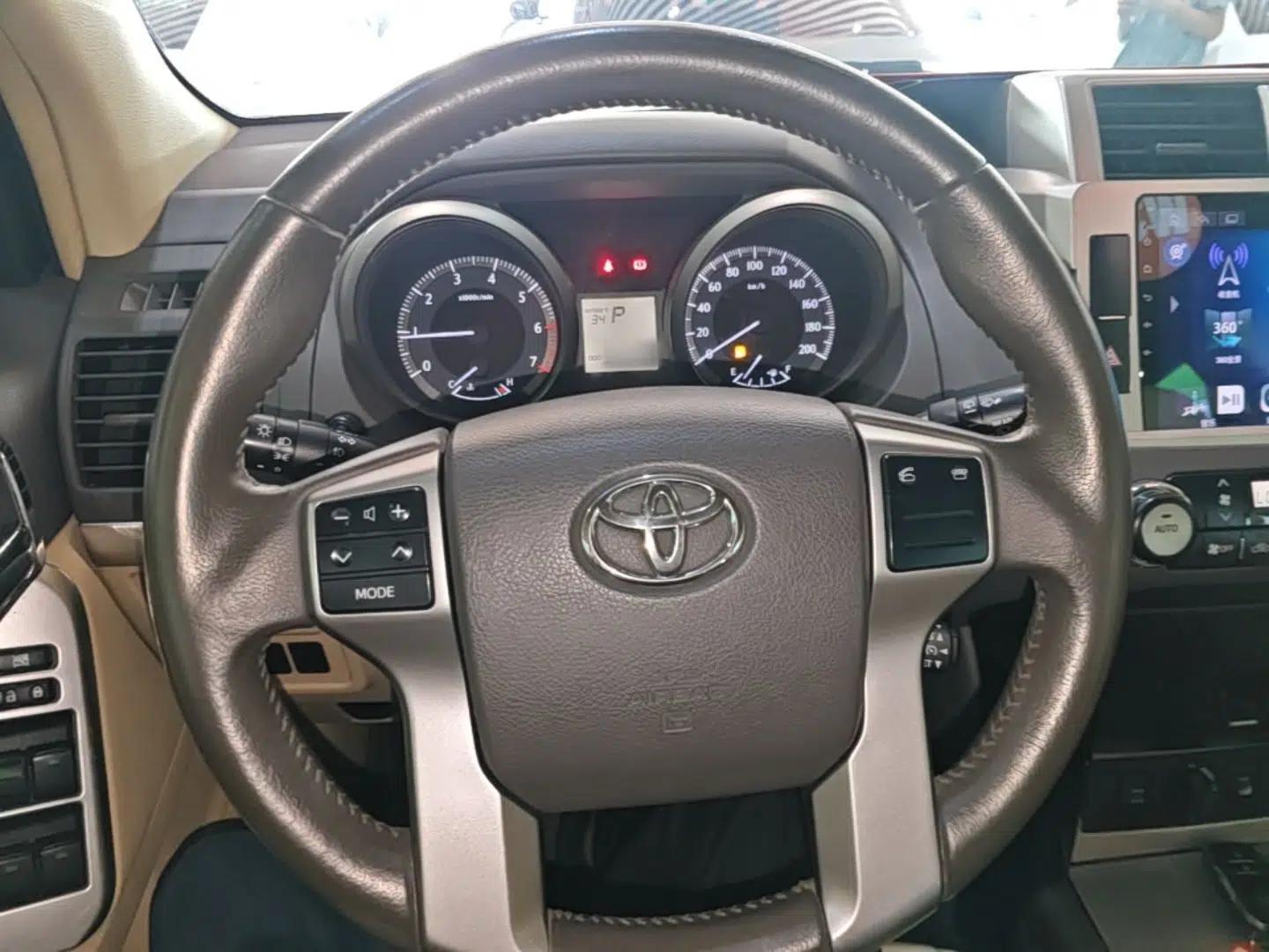 Toyota Prado 2014 4.0L Middle East Version — миниатюра 13