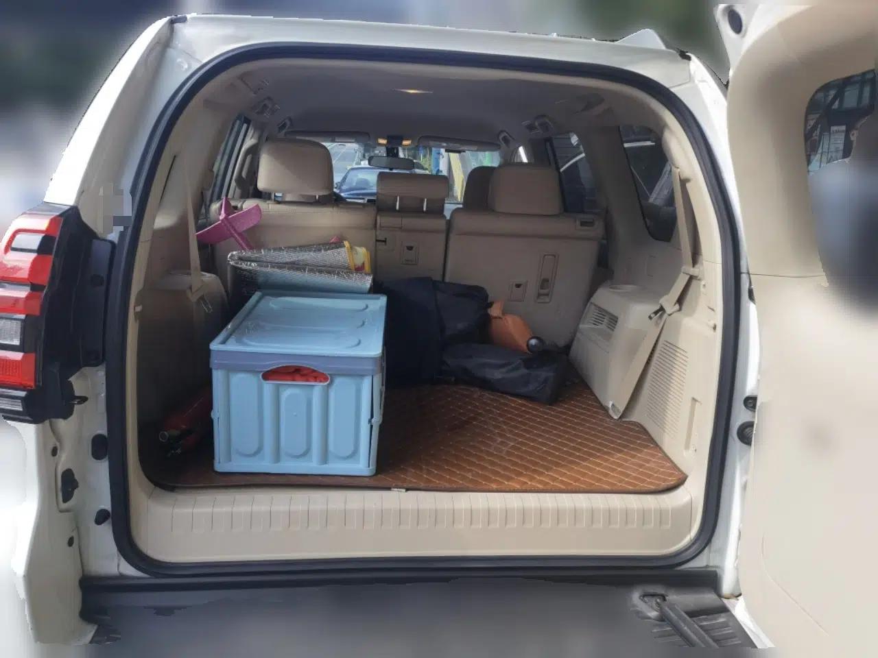 Toyota Prado Middle East‑spec parallel‑import Toyota Prado, modified without a sunroof or rear liftgate. — миниатюра 19