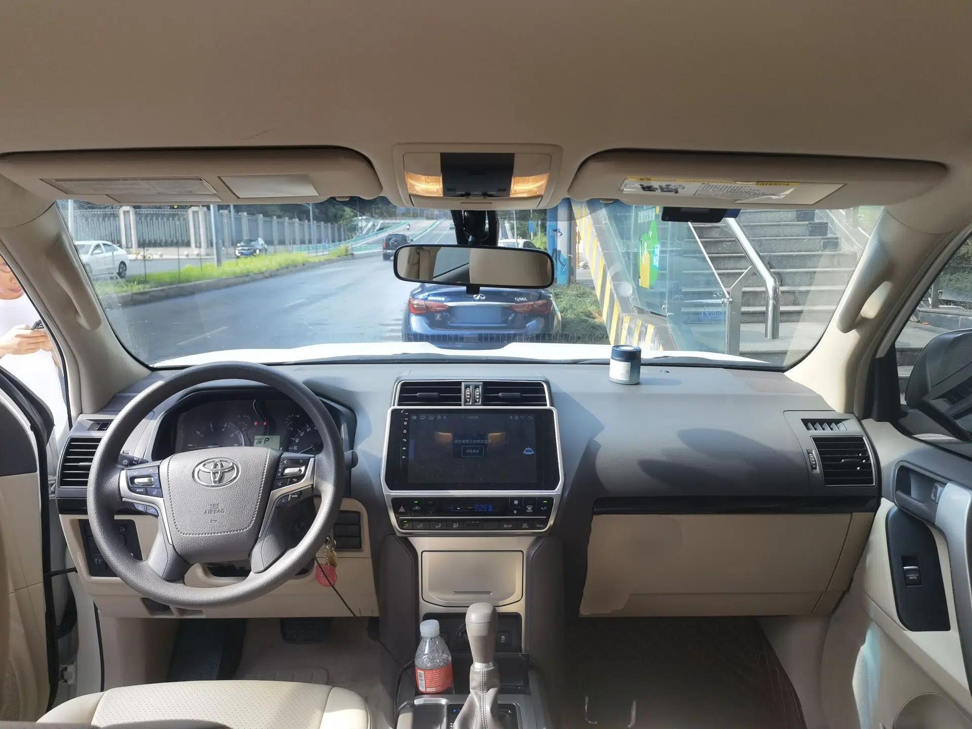 Toyota Prado Middle East‑spec parallel‑import Toyota Prado, modified without a sunroof or rear liftgate. — миниатюра 9