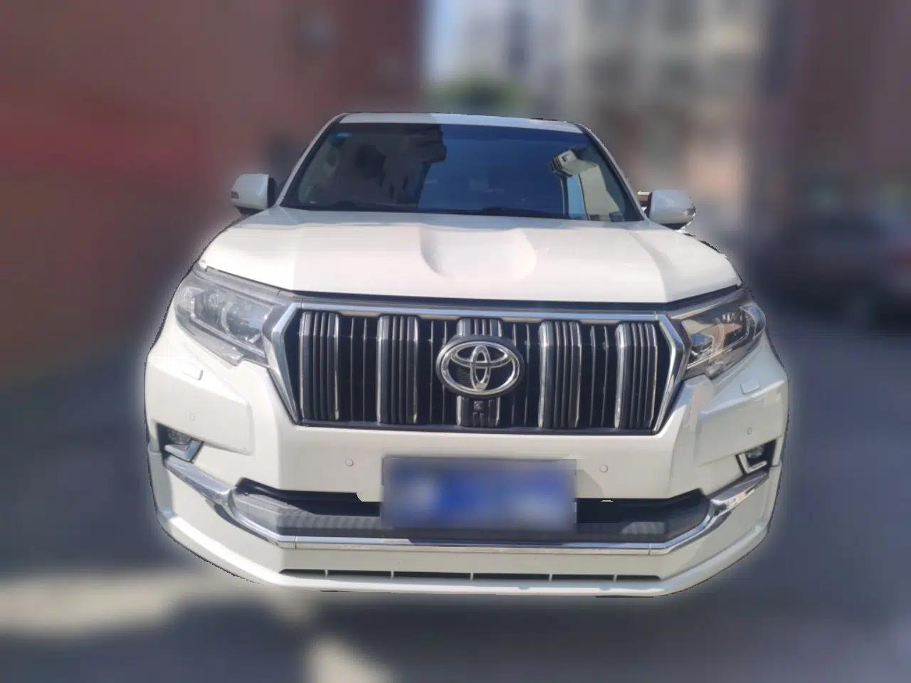 Toyota Prado 2019 3.5L Automatic TX-L Deluxe Edition with Rear-Mounted Spare Tire — миниатюра 2