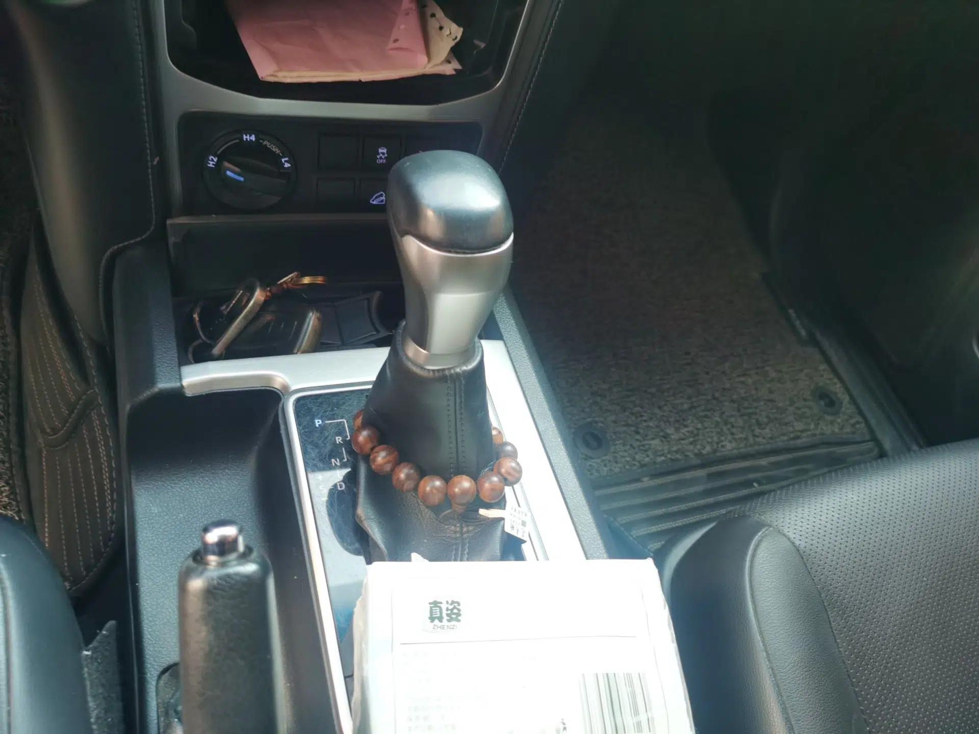 Toyota Prado 2019 3.5L Automatic TX-L Deluxe Edition with Rear-Mounted Spare Tire — миниатюра 14