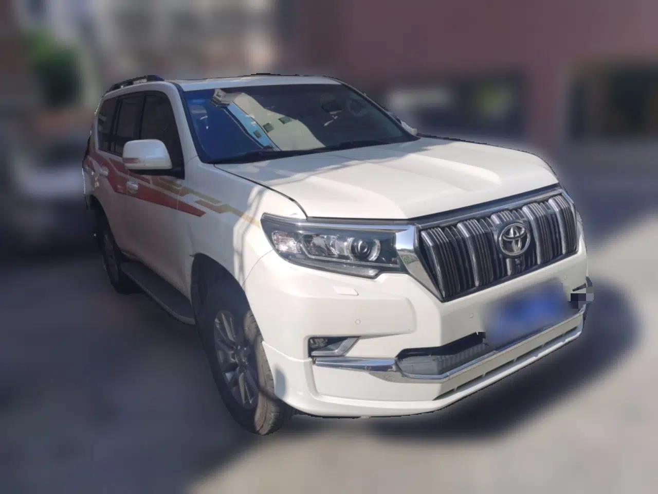 Toyota Prado 2019 3.5L Automatic TX-L Deluxe Edition with Rear-Mounted Spare Tire — миниатюра 3