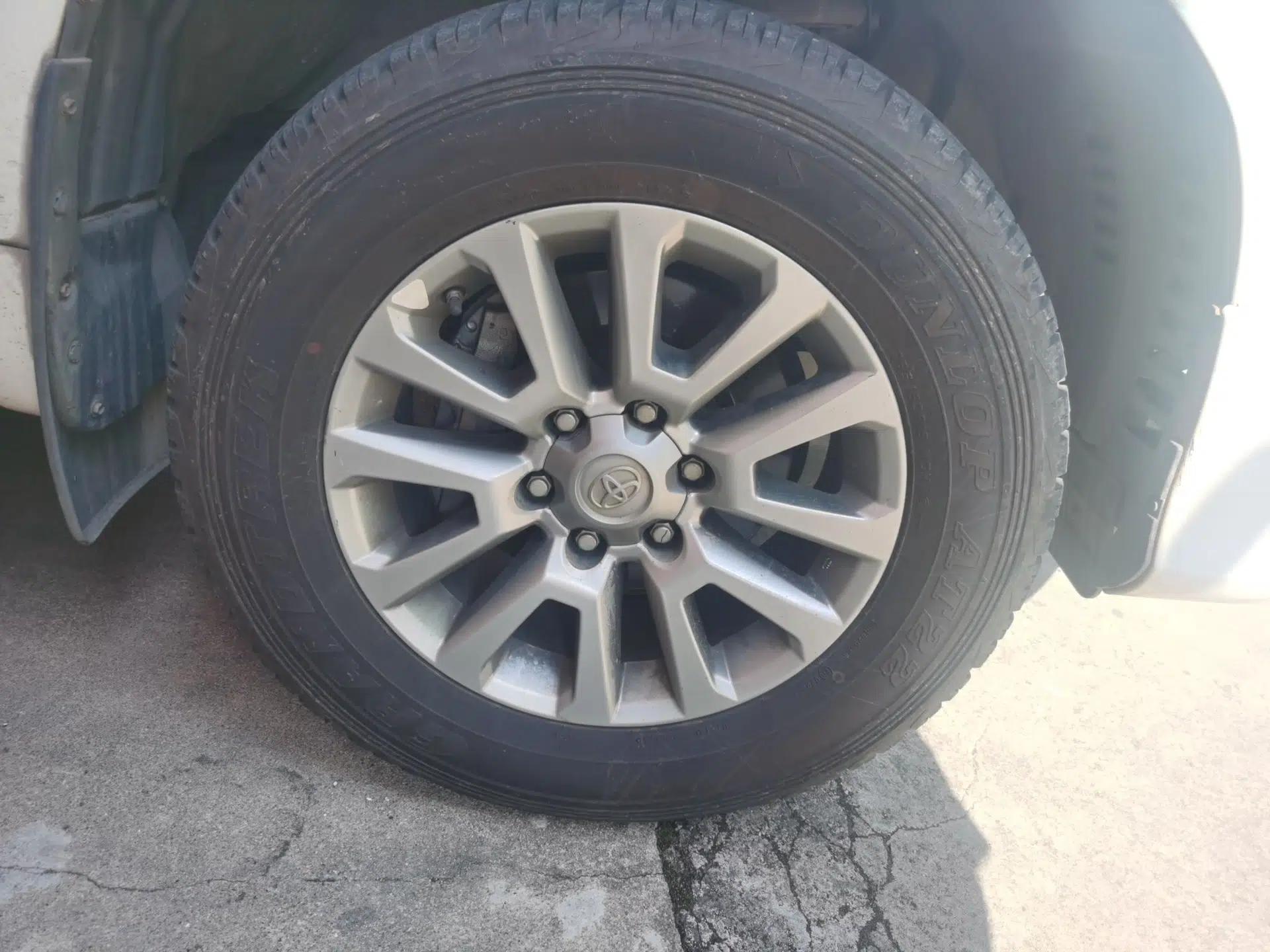 Toyota Prado 2019 3.5L Automatic TX-L Deluxe Edition with Rear-Mounted Spare Tire — миниатюра 8