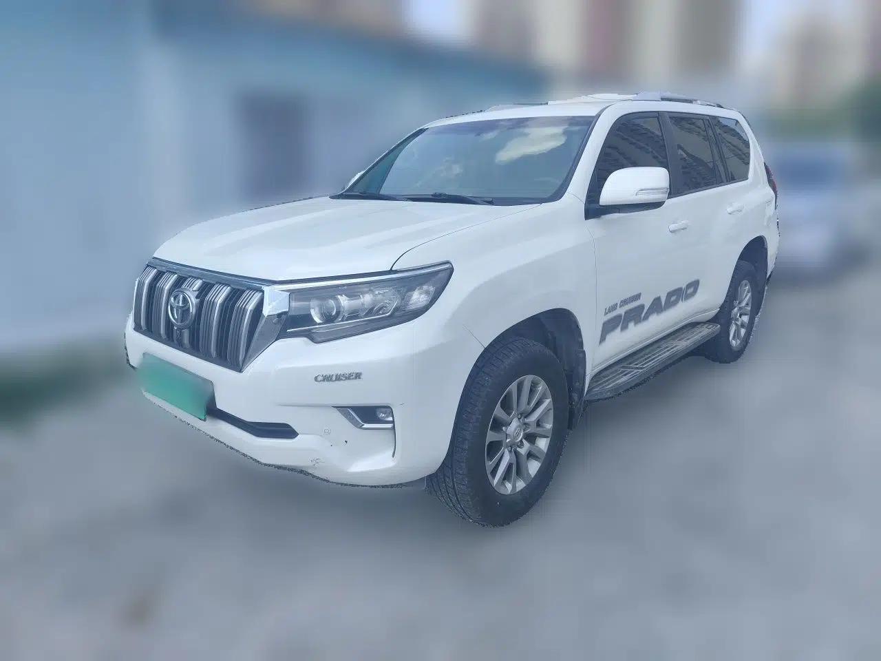 Toyota Prado Toyota Prado 2018, 4.0L, automatic transmission, 7 seats (parallel import) — миниатюра 1