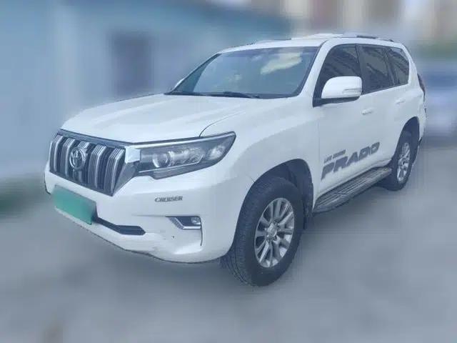 Toyota Prado Toyota Prado 2018, 4.0L, automatic transmission, 7 seats (parallel import)