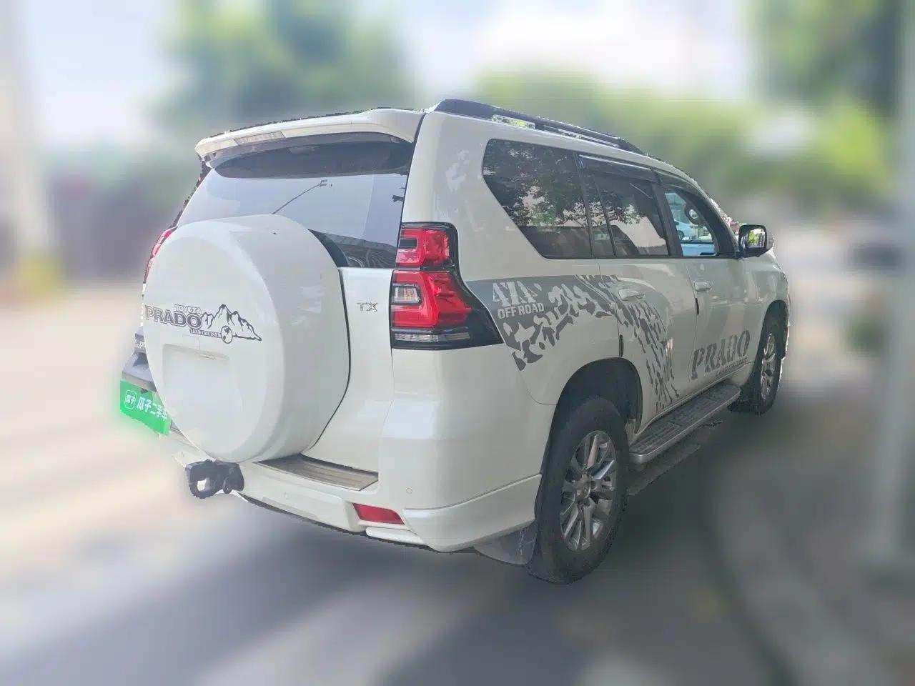 Toyota Prado 2019 3.5L Automatic TX-L Deluxe Edition with Rear-Mounted Spare Tire — миниатюра 6