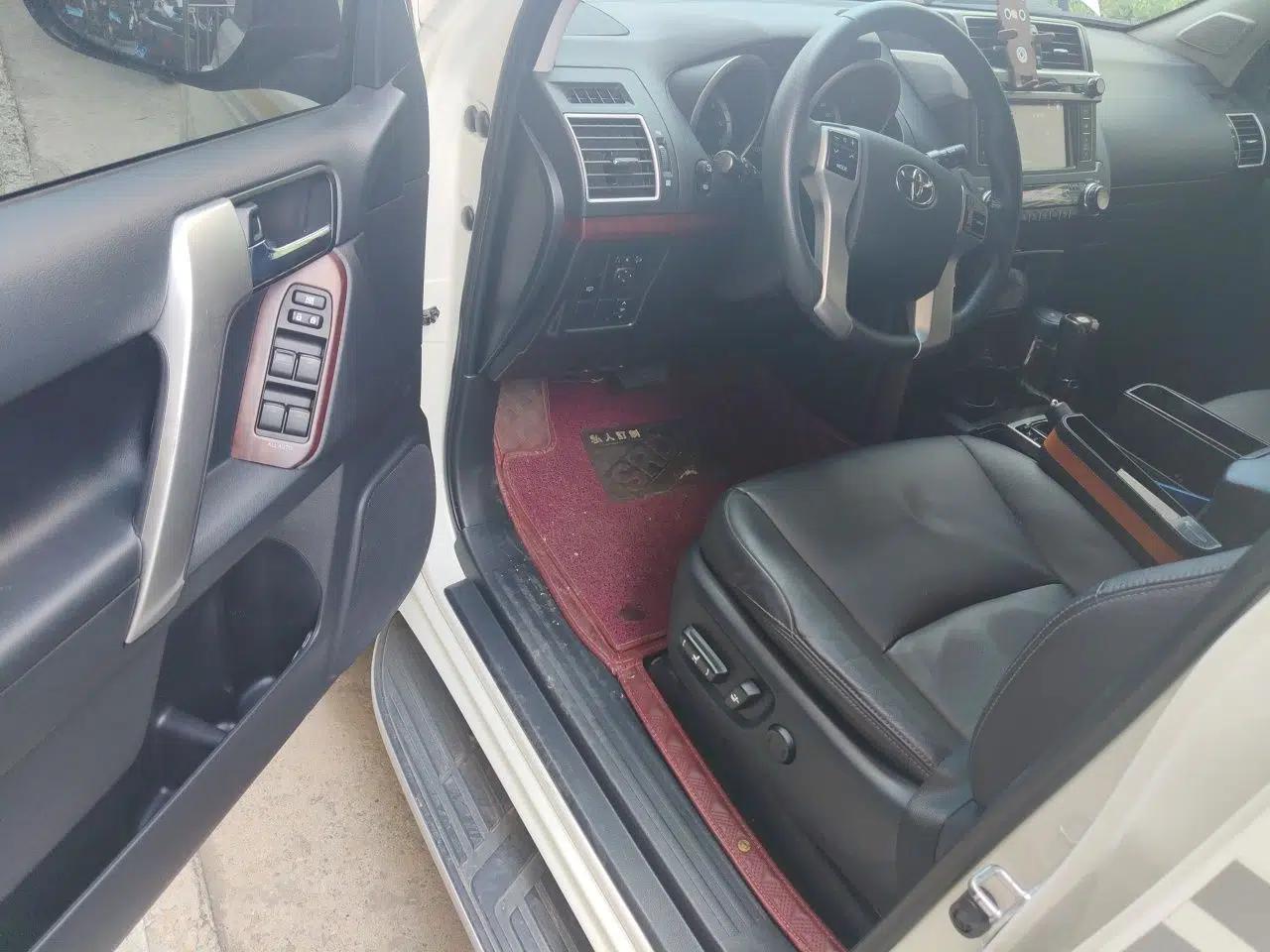 Toyota Prado 2016 3.5L Automatic TX-L — миниатюра 16