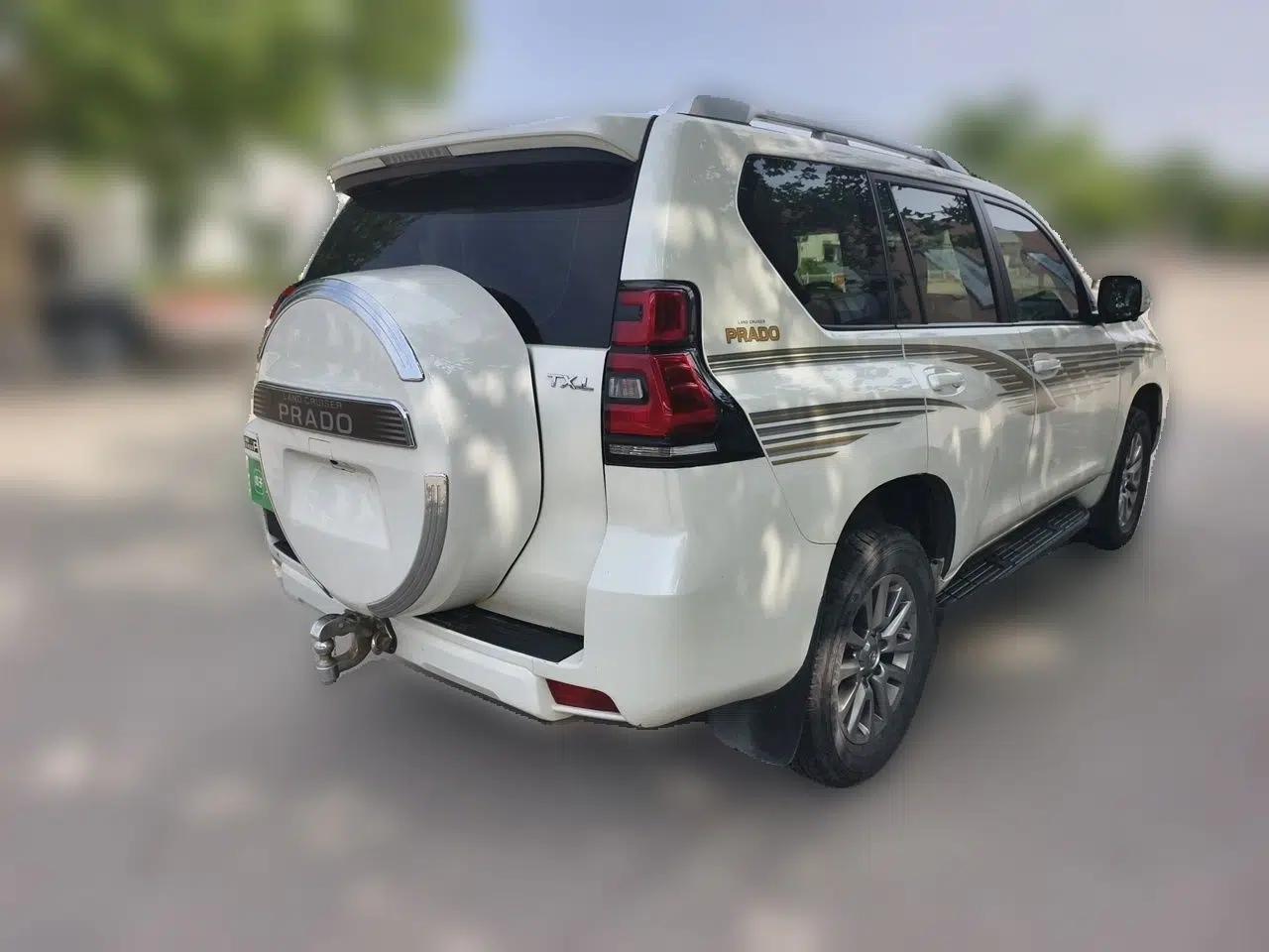Toyota Prado 2019 4.0L TX-L Middle East — миниатюра 6